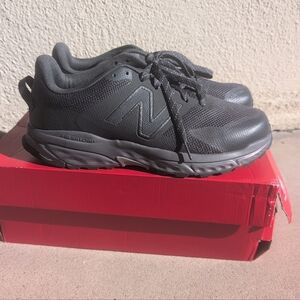 Men's New Balance Fresh Foam 510v6 Black Sneakers Size 9